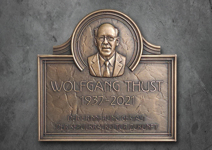 Gedenktafel Bronze Wolfgang Thust