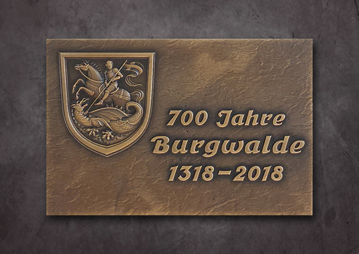 Gedenktafel aus Bronze 700 Jahre Burgwalde