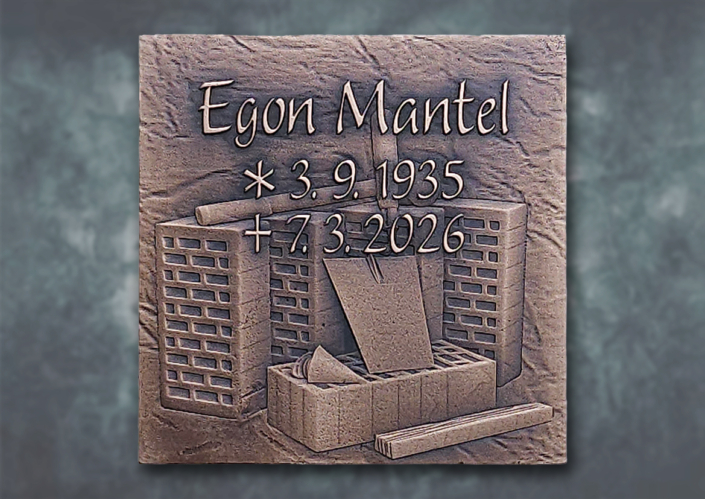 Grabtafel aus Bronze Mantel